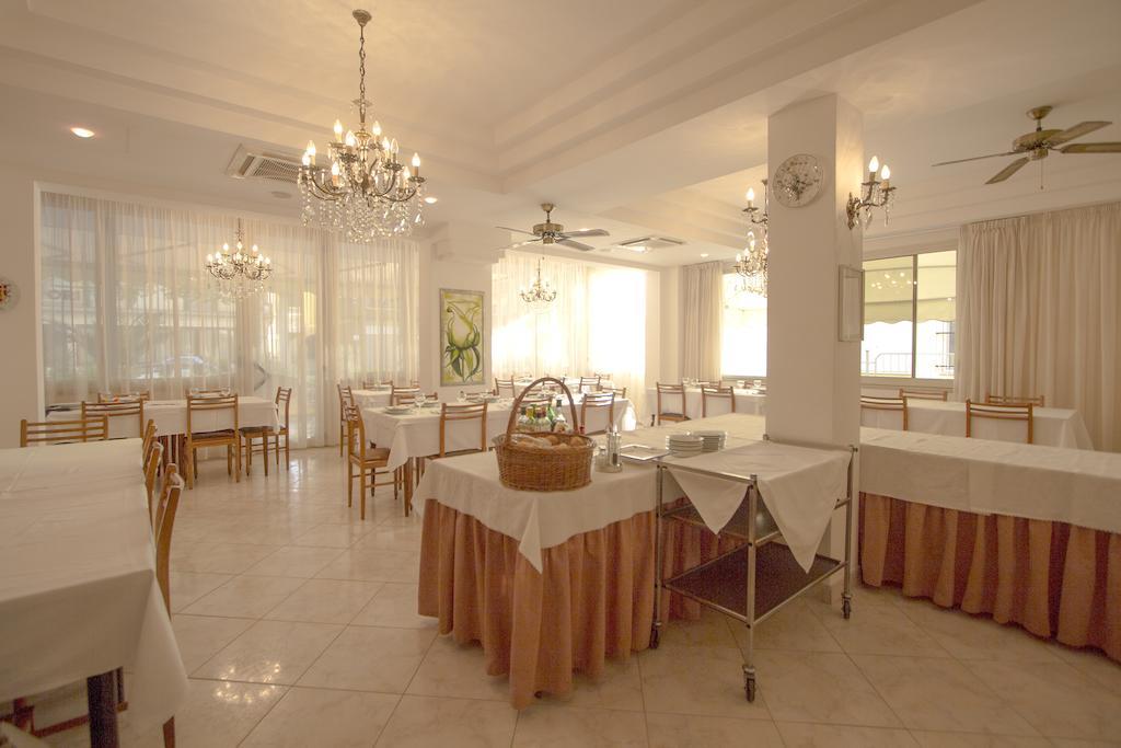 Casa Portofino Rooms&Breakfast Cesenatico Exteriör bild