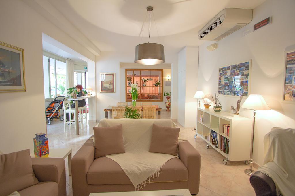 Casa Portofino Rooms&Breakfast Cesenatico Exteriör bild